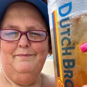 Meet your Posher, Candy